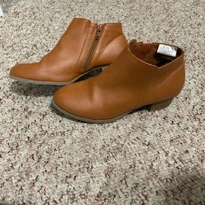 Women’s booties